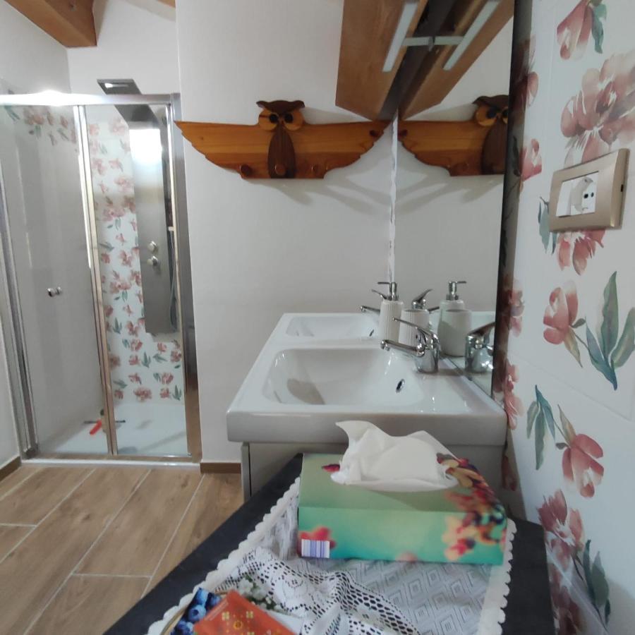 Cantoquinto Bed And Breakfast Fivizzano Bagian luar foto