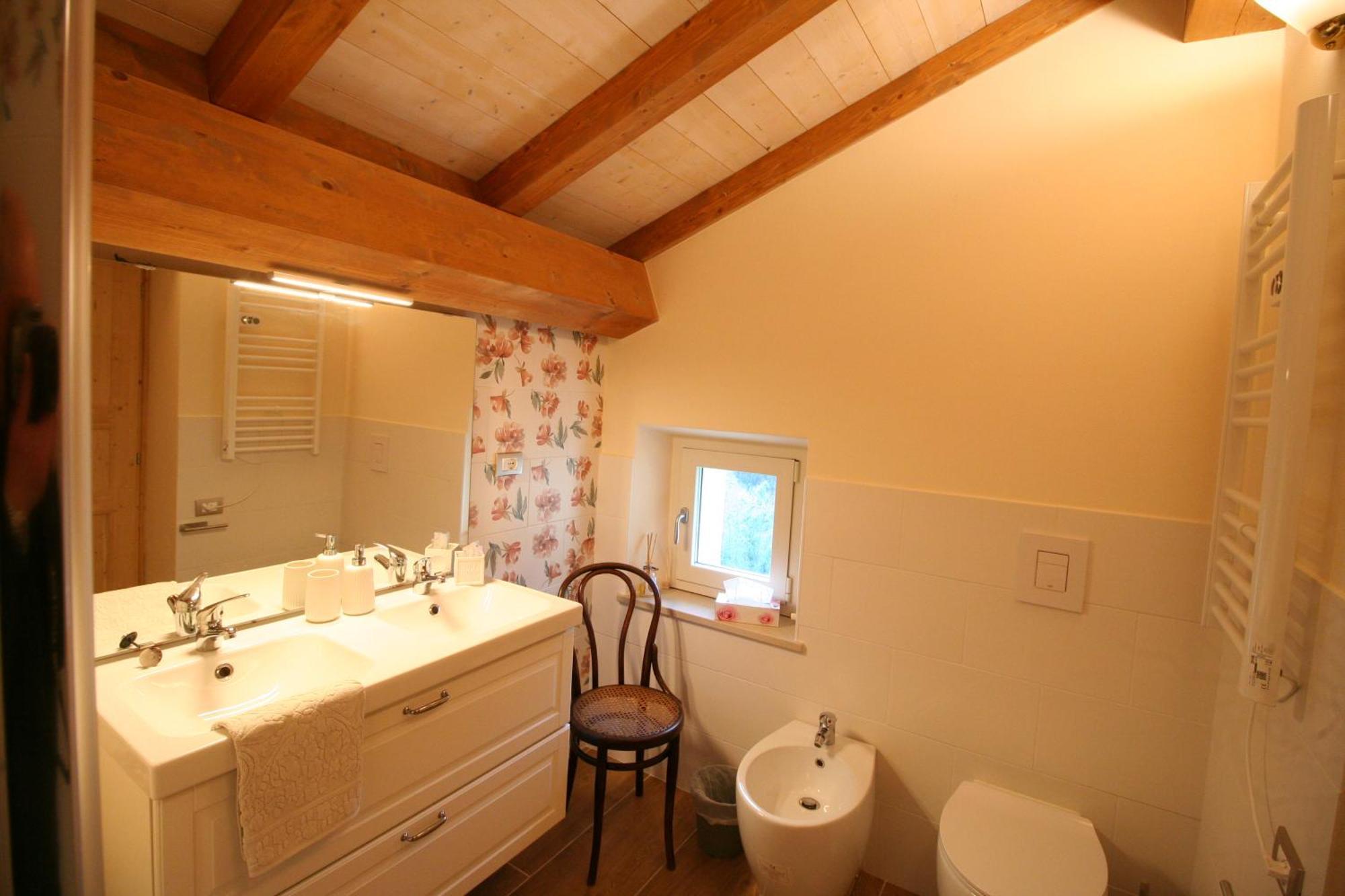 Cantoquinto Bed And Breakfast Fivizzano Bagian luar foto